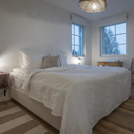 Jokivarsi 3*