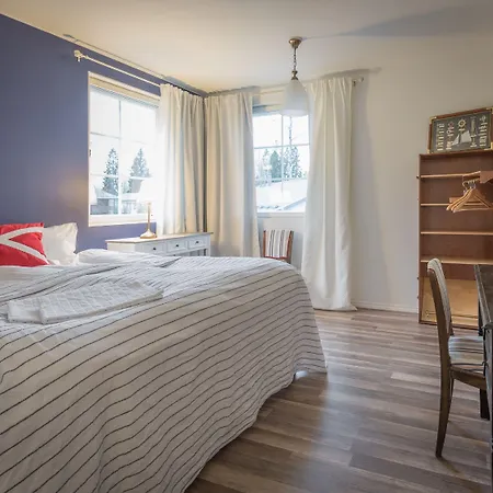 Bed & Breakfast Jokivarsi 3*