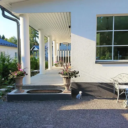 Bed & Breakfast Jokivarsi Vantaa