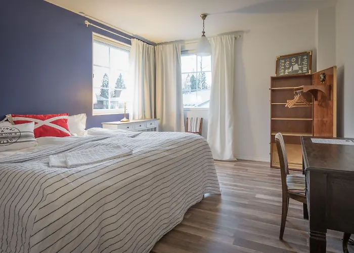 Bed & Breakfast Jokivarsi 3*